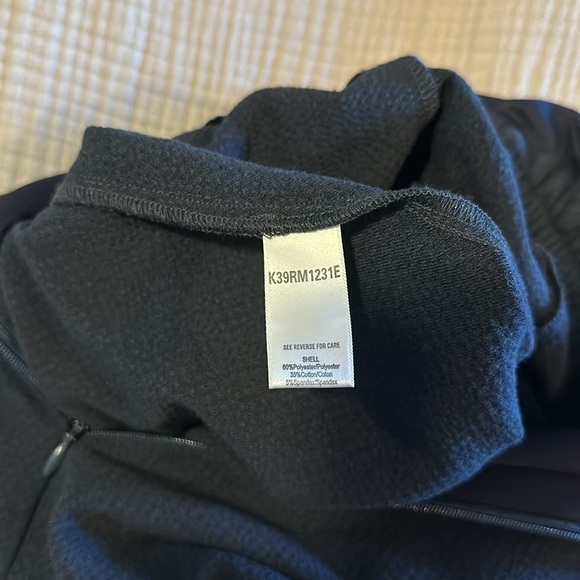 Bishop + Young Navy Romper, Size Medium - Picture 7 of 9